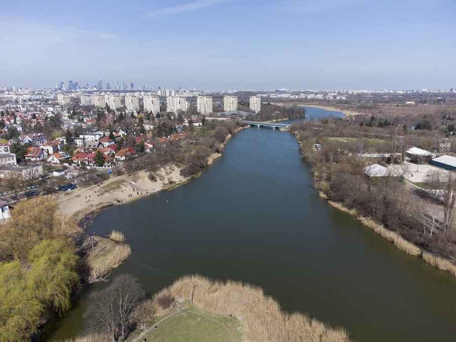 Aerial view of Jeziorko Czerniakowskie in Warsaw