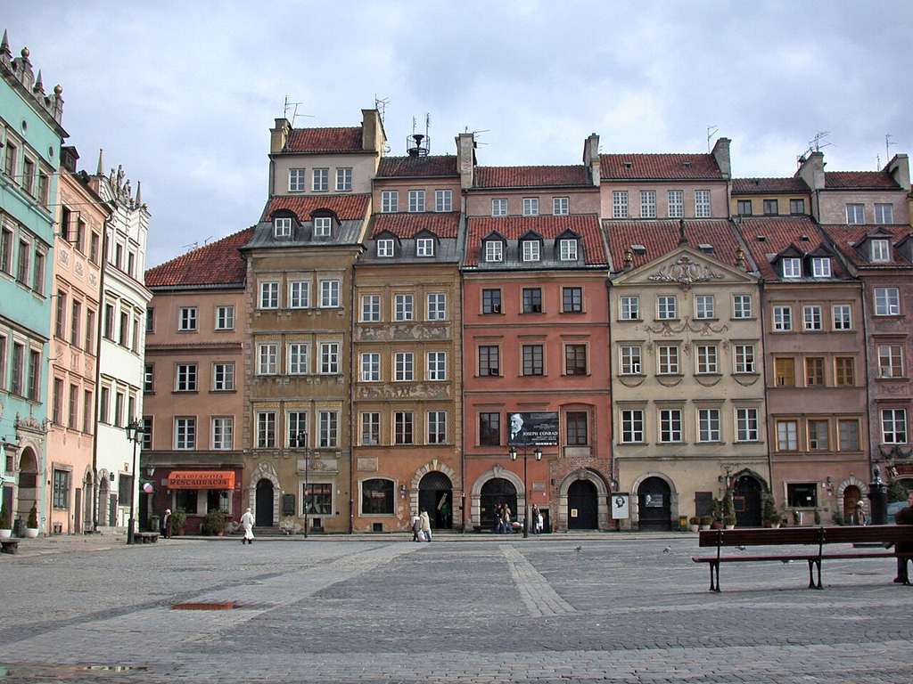 The Old Town Market Square in Warsaw, home of the Museum of Literature