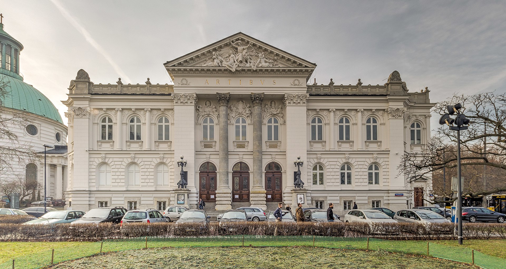 The Zachęta National Gallery of Art building on Małachowski Square